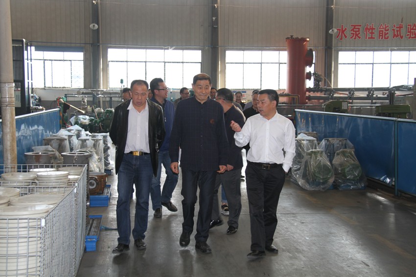 杭州新安江工業(yè)泵-市常務(wù)副市長俞偉等市領(lǐng)導(dǎo)一行來公司走訪調(diào)研 (3) 杭州新安江工業(yè)泵-市常務(wù)副市長俞偉等市領(lǐng)導(dǎo)一行來公司走訪調(diào)研 (3)