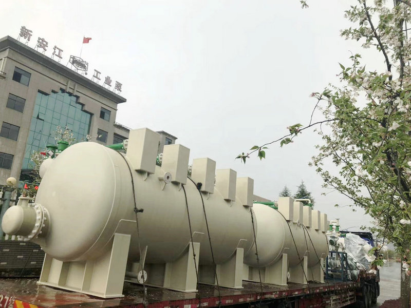 杭州新安江工業(yè)泵有限公司-水噴射真空機(jī)組、pph纏繞儲罐等