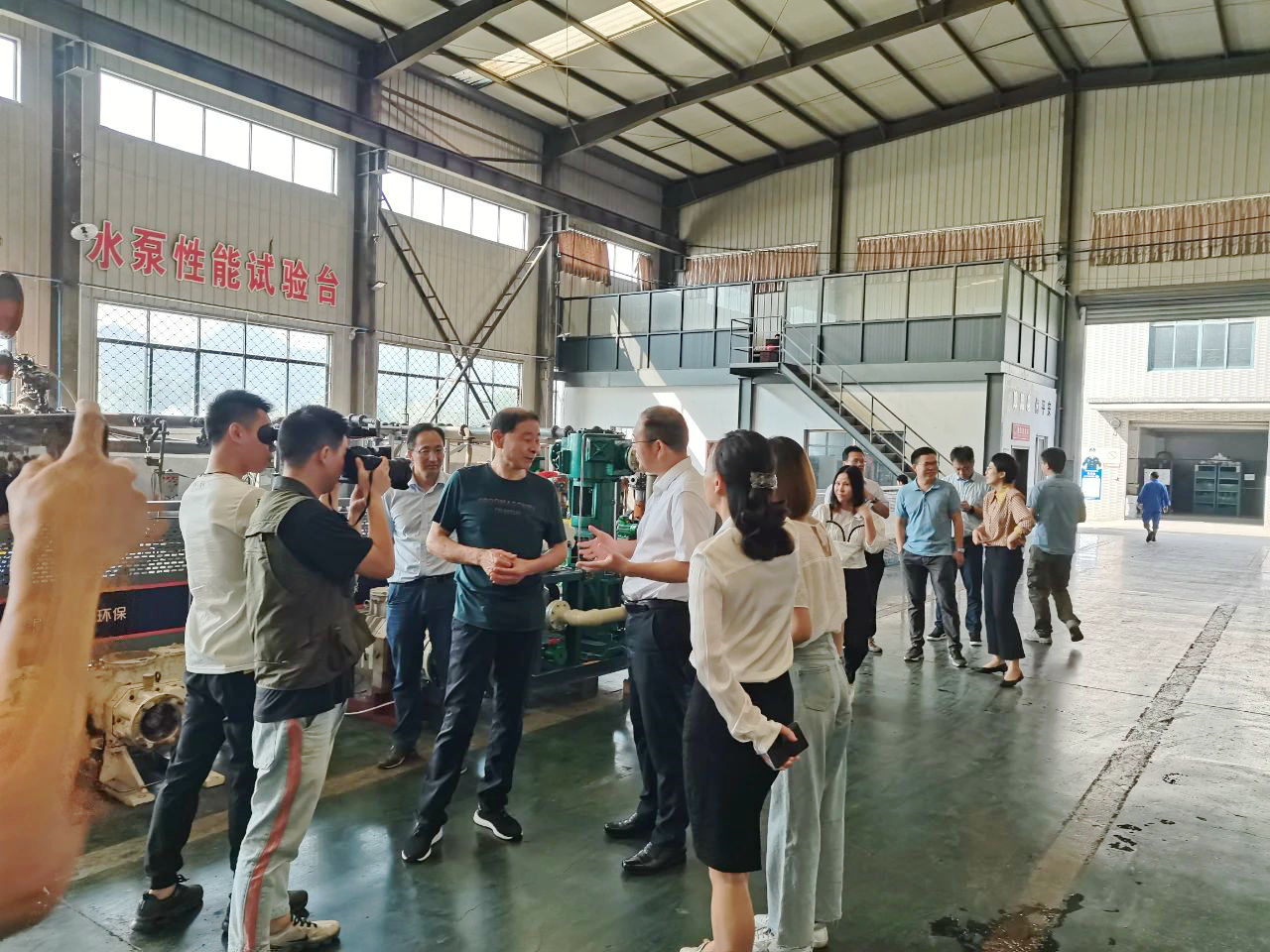 杭州新安江工業(yè)泵 (2) 杭州新安江工業(yè)泵 (2)
