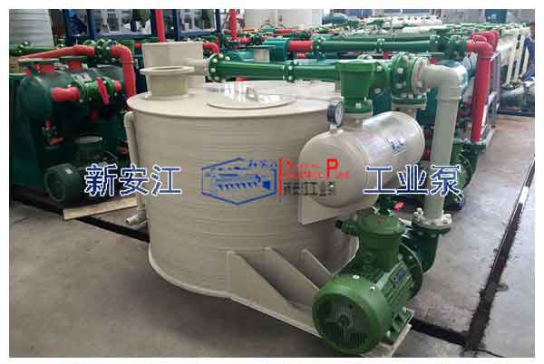 PPH水噴射真空泵機(jī)組實(shí)物圖 PPH水噴射真空泵機(jī)組實(shí)物圖